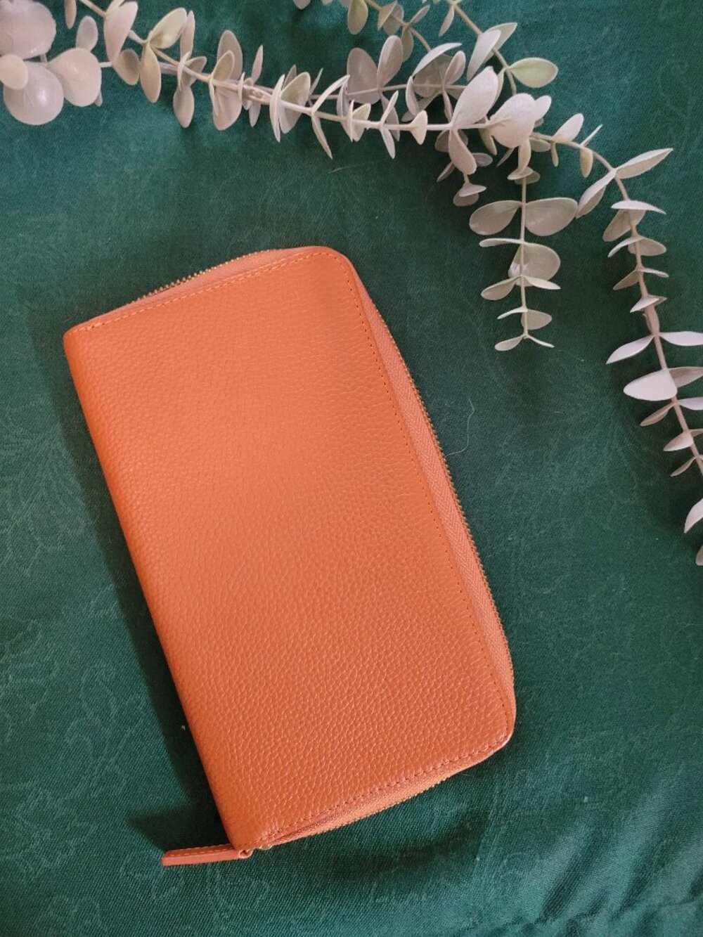 Moterm Zippered Leather Cover for Weeks
